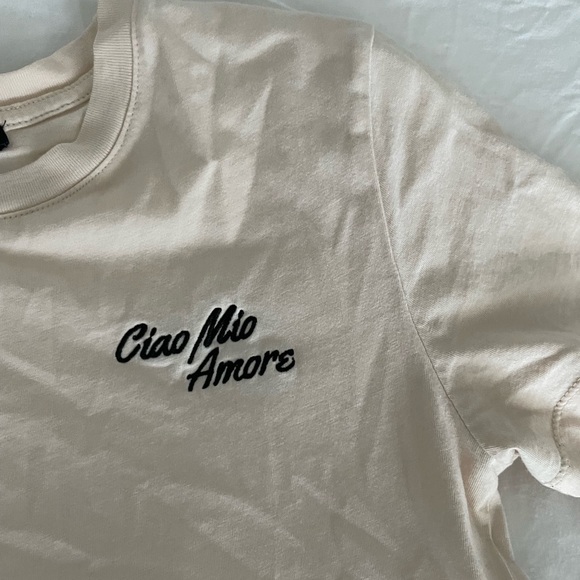 Minimal Graphic Tee - Picture 2 of 3